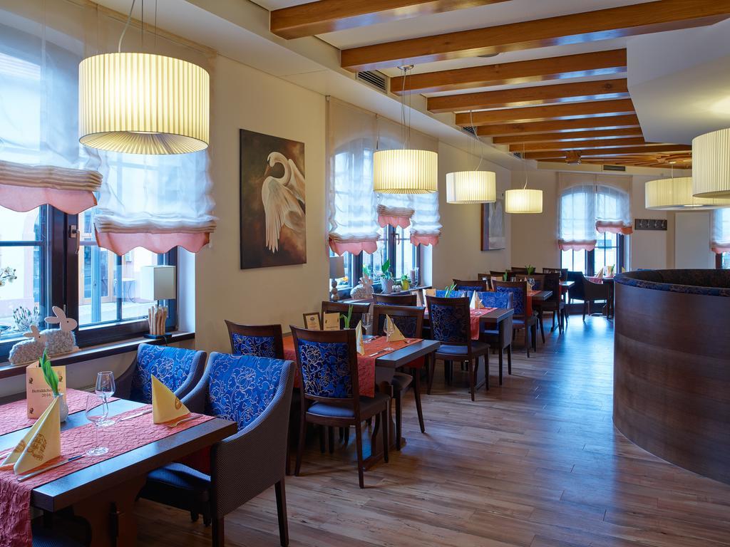 Hotel Restaurant Zum Schwan Mettlach Exterior foto